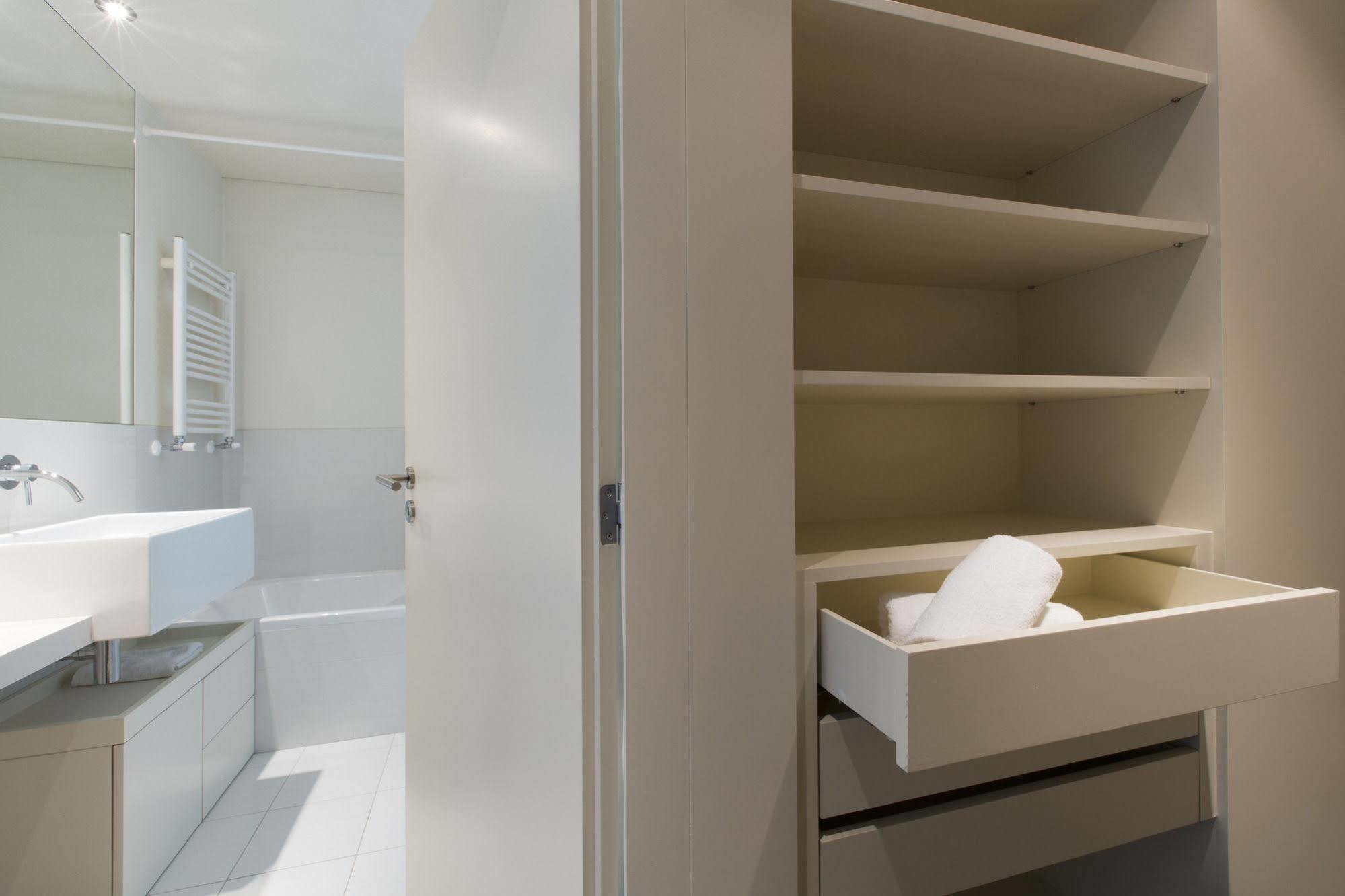 Oriente Marina By Iin - Parque Nacoes Apartment *